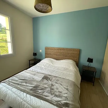 Villa Les Cypres*maison Au Calme*piscine Chauffee Sarlat-la-Canéda